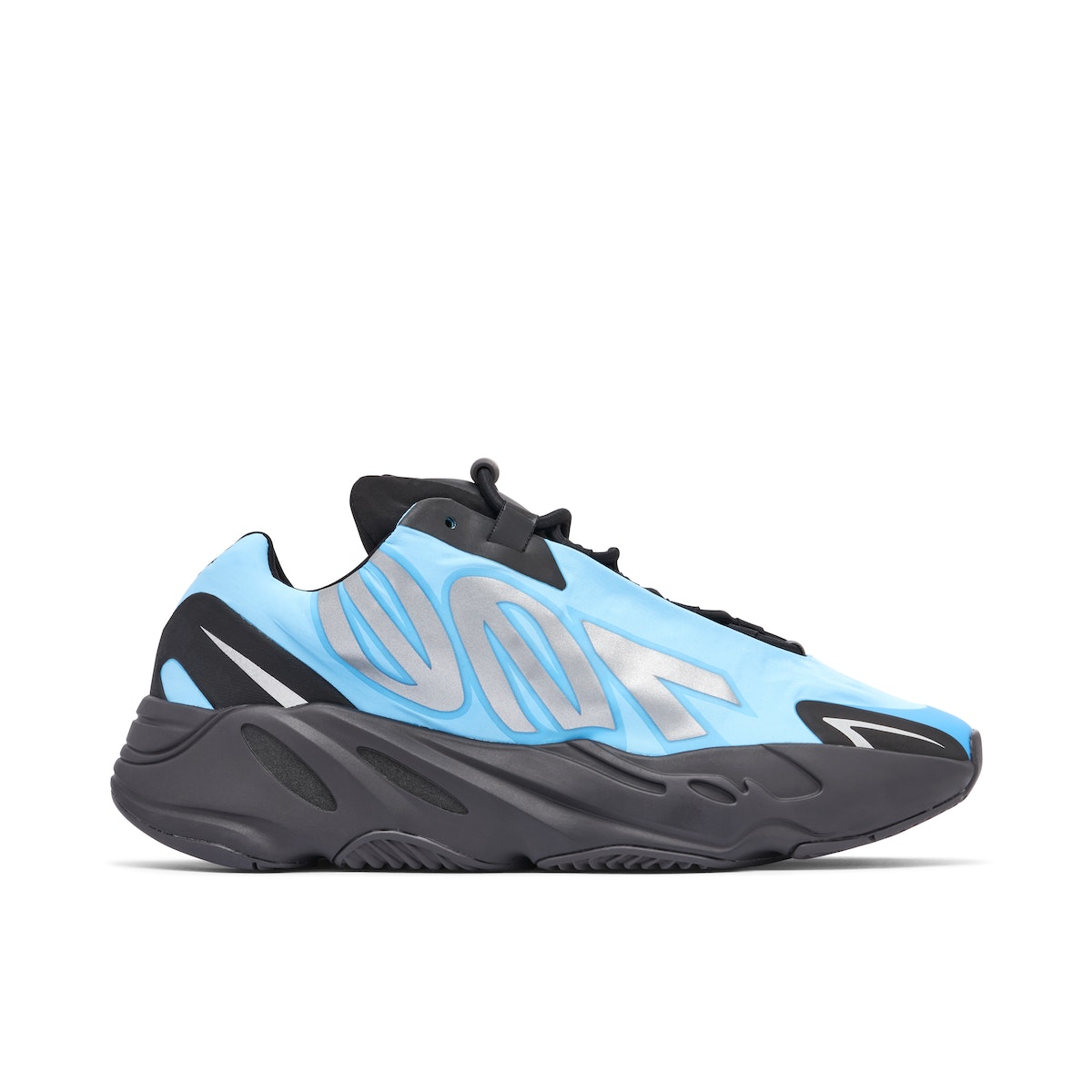 YEEZY 700 MNVN ‘BRIGHT CYAN’