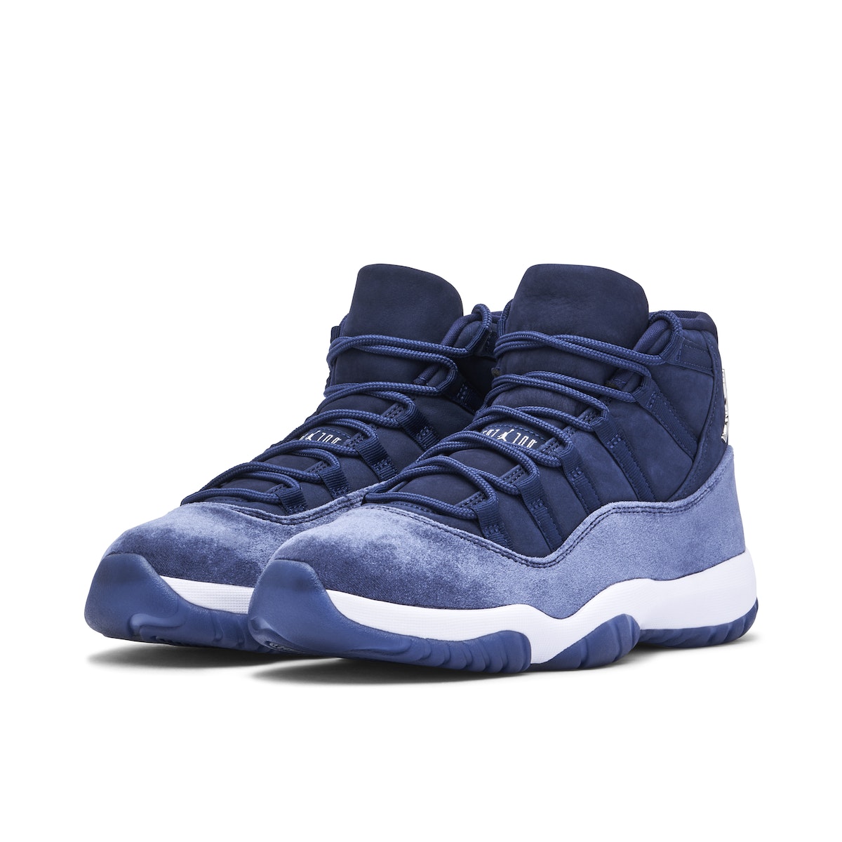 AIR JORDAN 11 ‘MIDNIGHT NAVY VELVET’