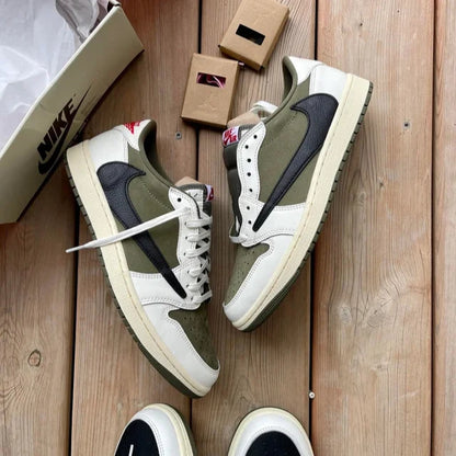 JORDAN 1 LOW X TRAVIS SCOTT ‘MEDIUM OLIVE’